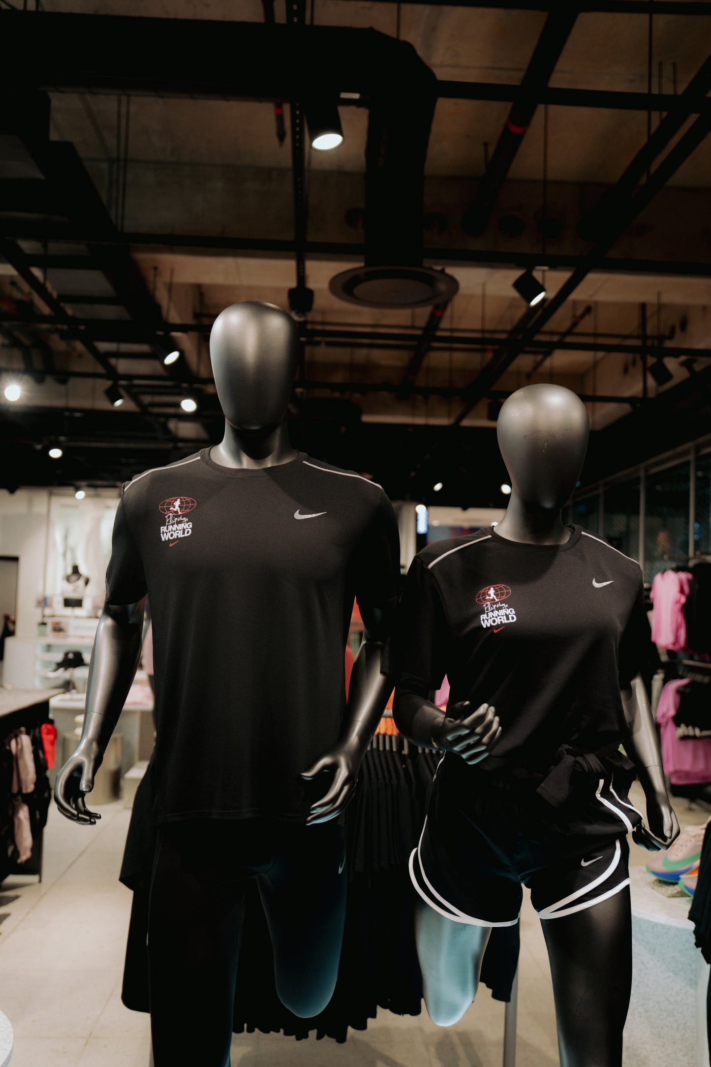 Eliud Kipchoge Official World Tour Tee - dsm-firmenich Running Team